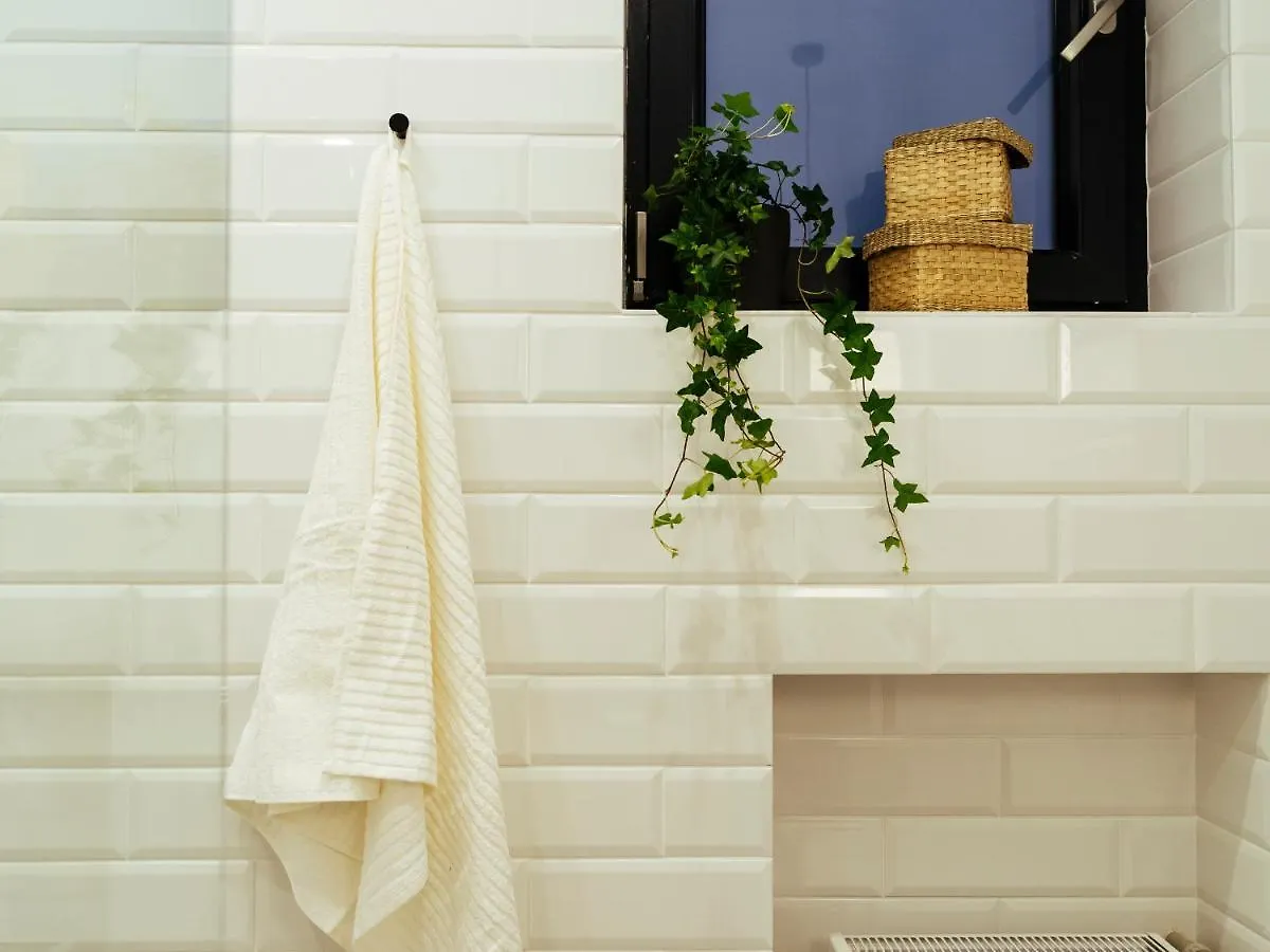 Apartment Bright 3Br Flat - Top Location - Green View Balcony Bucharest