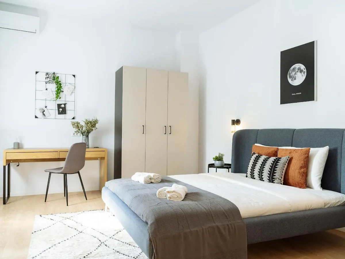 Bright 3Br Flat - Top Location - Green View Balcony Bucharest