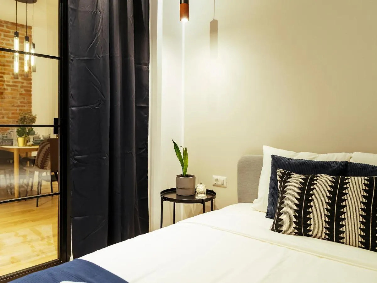 Bright 3Br Flat - Top Location - Green View Balcony Bucharest