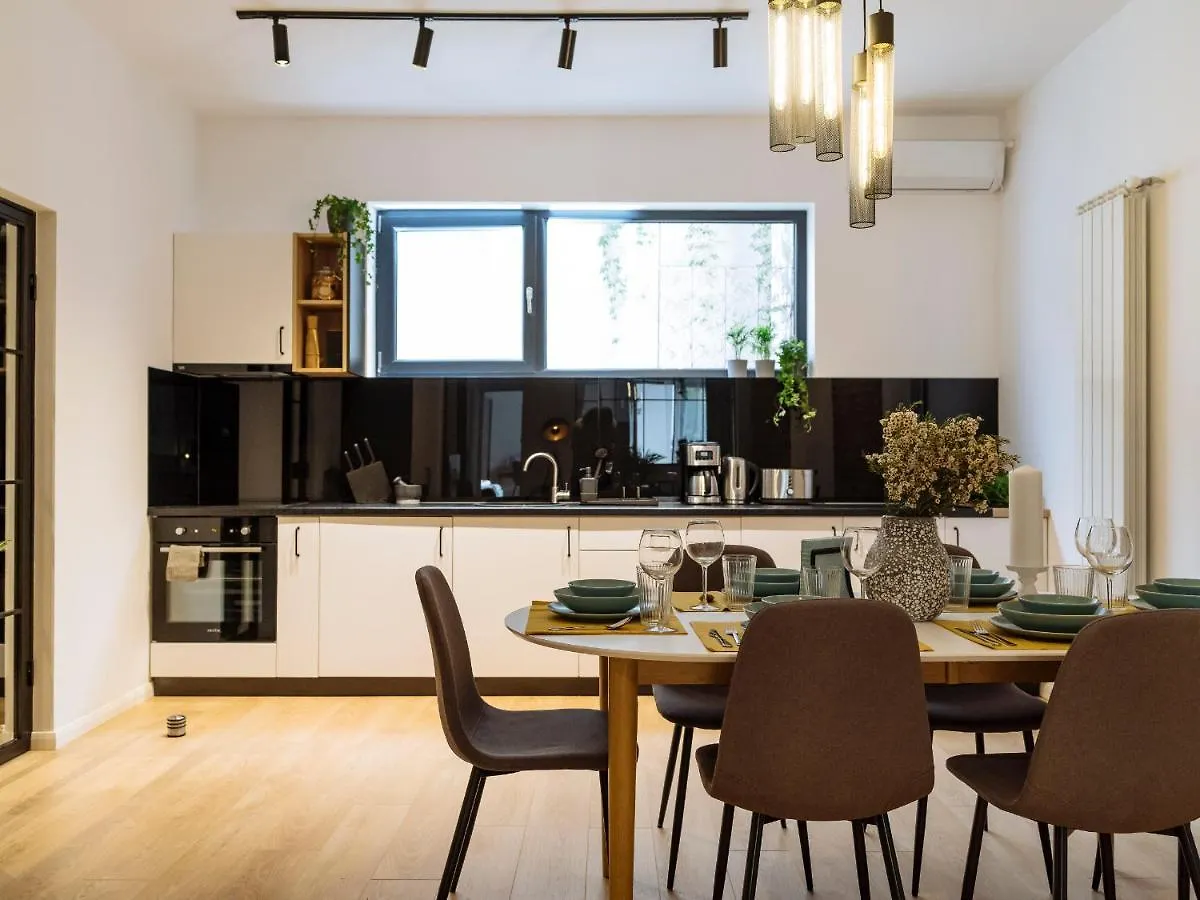 Bright 3Br Flat - Top Location - Green View Balcony Bucharest